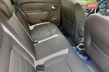 Хэтчбек Renault Sandero StepWay 2020 в 