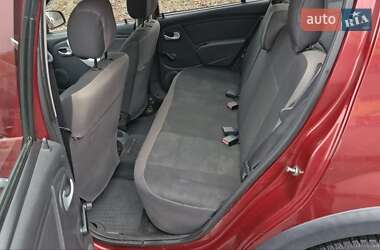Внедорожник / Кроссовер Renault Sandero StepWay 2011 в 