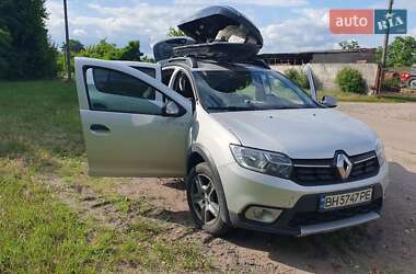 Хэтчбек Renault Sandero StepWay 2018 в Киеве