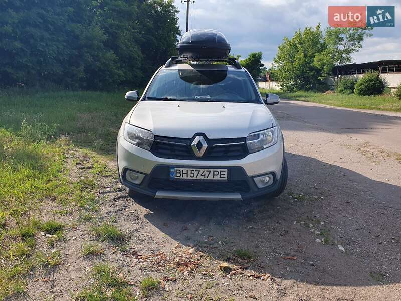 Хэтчбек Renault Sandero StepWay 2018 в Киеве