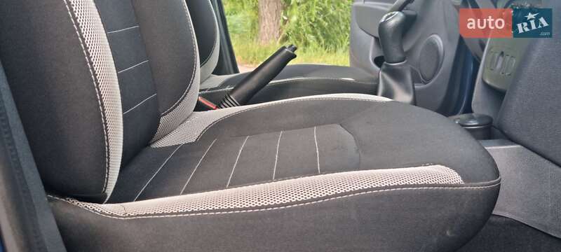 Хэтчбек Renault Sandero StepWay 2018 в Ровно