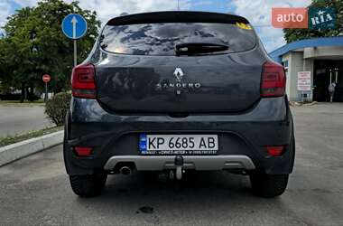Хэтчбек Renault Sandero StepWay 2020 в 