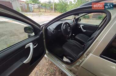 Внедорожник / Кроссовер Renault Sandero StepWay 2011 в 