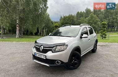 Хетчбек Renault Sandero StepWay 2016 в Хмельницькому