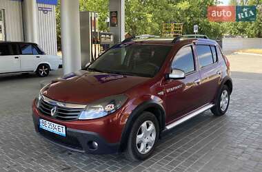 Внедорожник / Кроссовер Renault Sandero StepWay 2013 в Николаеве