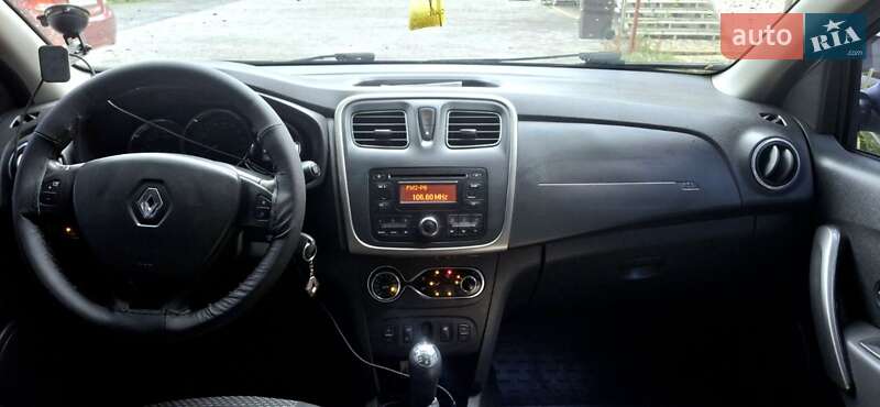 Позашляховик / Кросовер Renault Sandero StepWay 2015 в Умані фото 12 Позашляховик / Кросовер Renault Sandero StepWay 2015 в Умані
