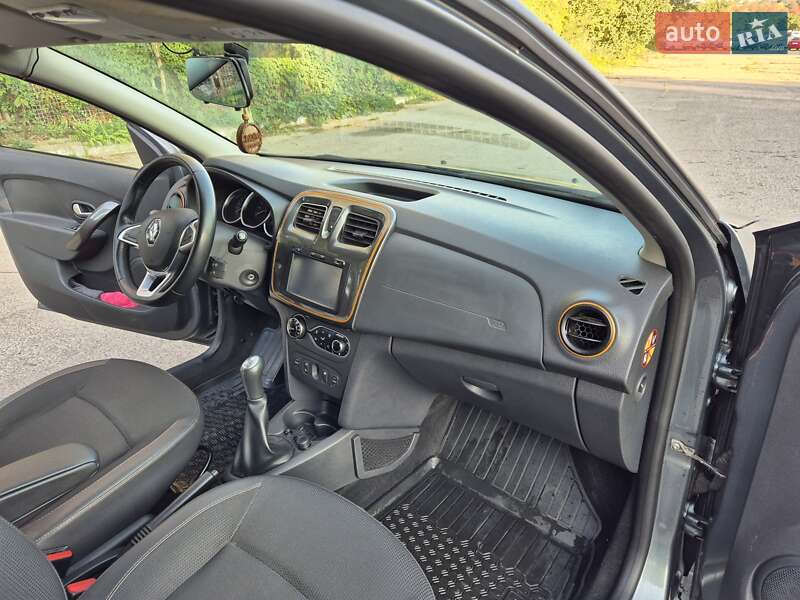 Хэтчбек Renault Sandero StepWay 2017 в Запорожье