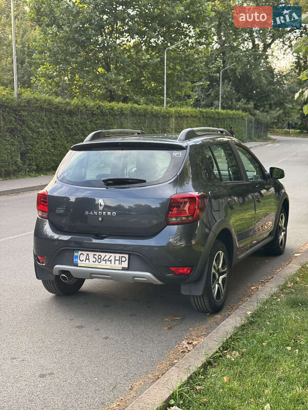 Хэтчбек Renault Sandero StepWay 2020 в Киеве
