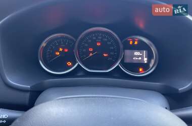 Хэтчбек Renault Sandero StepWay 2018 в 