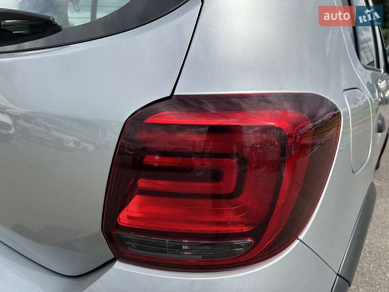 Хетчбек Renault Sandero StepWay 2020 в Києві