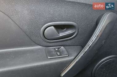 Внедорожник / Кроссовер Renault Sandero StepWay 2013 в 