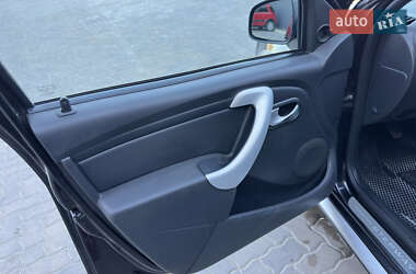Внедорожник / Кроссовер Renault Sandero StepWay 2012 в 