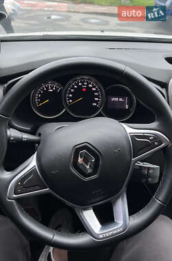 Хэтчбек Renault Sandero StepWay 2021 в 