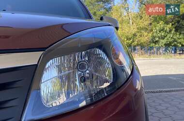 Внедорожник / Кроссовер Renault Sandero StepWay 2013 в 