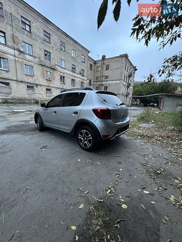 Хэтчбек Renault Sandero StepWay 2021 в Кривом Роге