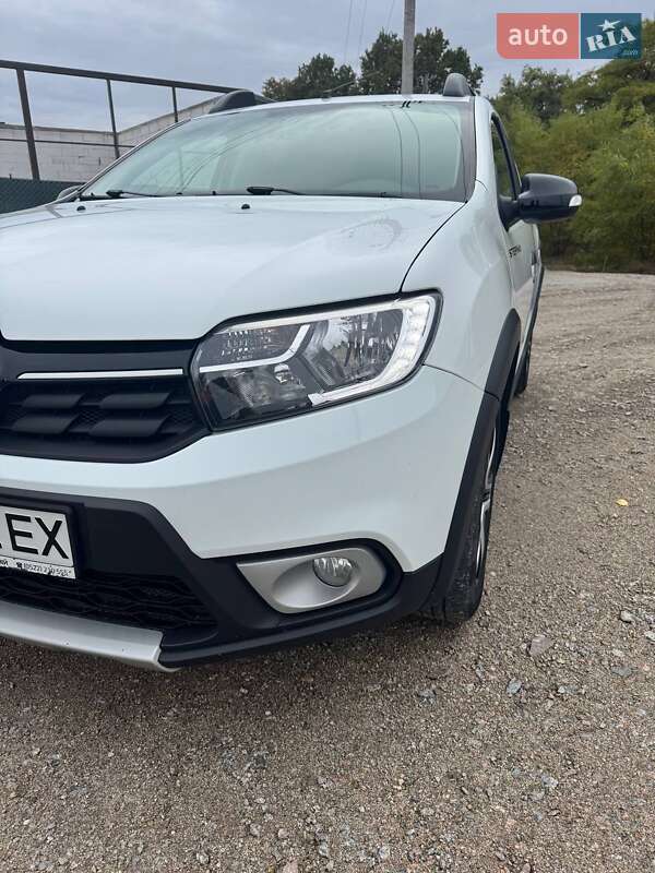 Хэтчбек Renault Sandero StepWay 2020 в Кропивницком
