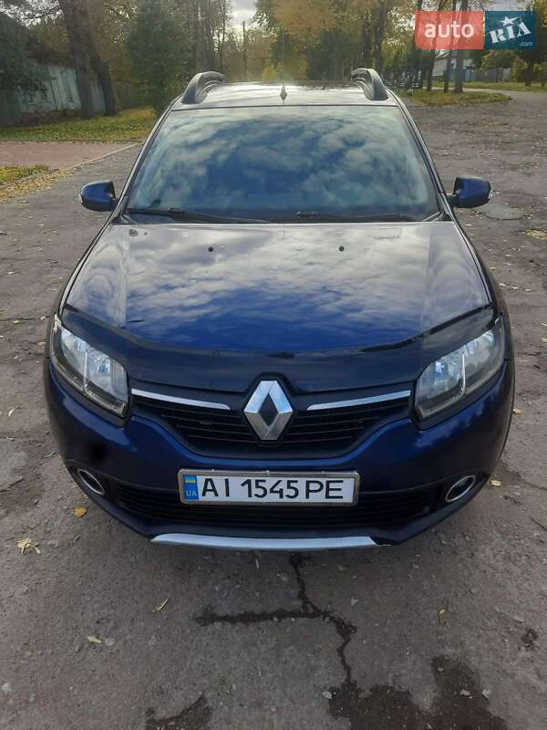 Хэтчбек Renault Sandero StepWay 2016 в Кролевце