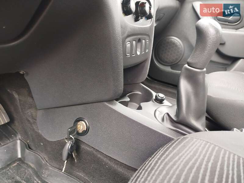 Позашляховик / Кросовер Renault Sandero StepWay 2014 в Києві