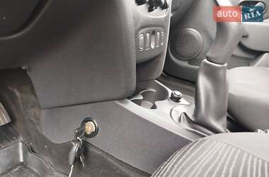 Внедорожник / Кроссовер Renault Sandero StepWay 2014 в 