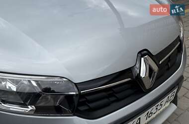 Хэтчбек Renault Sandero StepWay 2019 в 