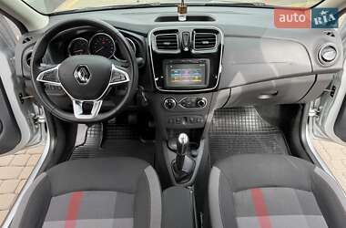 Хэтчбек Renault Sandero StepWay 2019 в 
