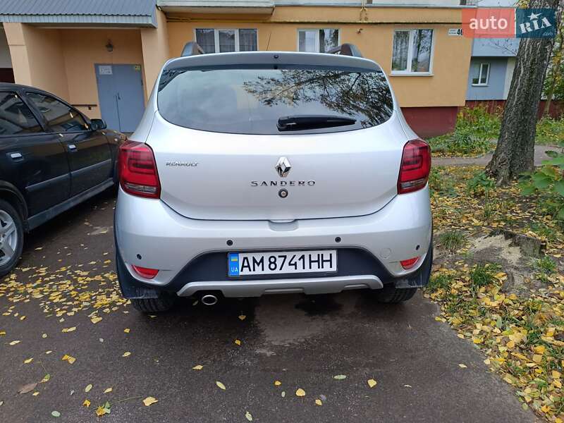 Хэтчбек Renault Sandero StepWay 2018 в Житомире фото 12 Хэтчбек Renault Sandero StepWay 2018 в Житомире