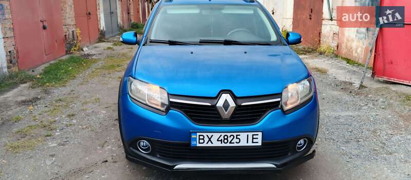 Renault Sandero StepWay 2016 Renault Sandero StepWay 2016