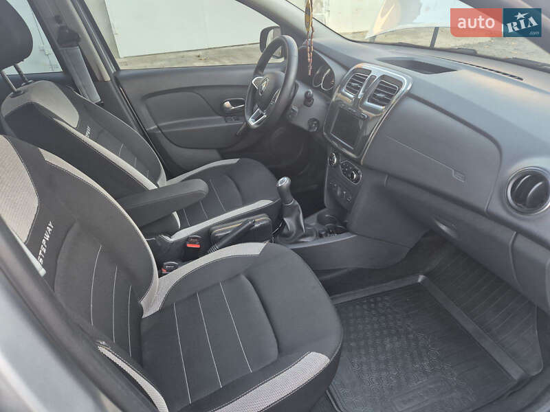 Хэтчбек Renault Sandero StepWay 2021 в Одессе