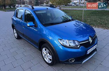 Позашляховик / Кросовер Renault Sandero StepWay 2014 в Вінниці