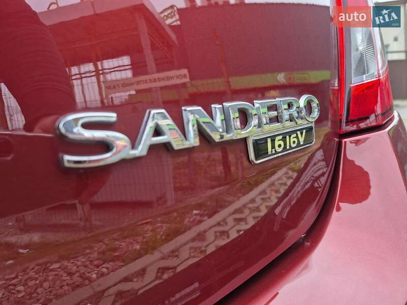 Внедорожник / Кроссовер Renault Sandero StepWay 2012 в Киеве