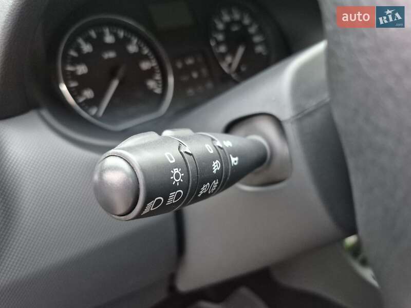 Внедорожник / Кроссовер Renault Sandero StepWay 2012 в Киеве