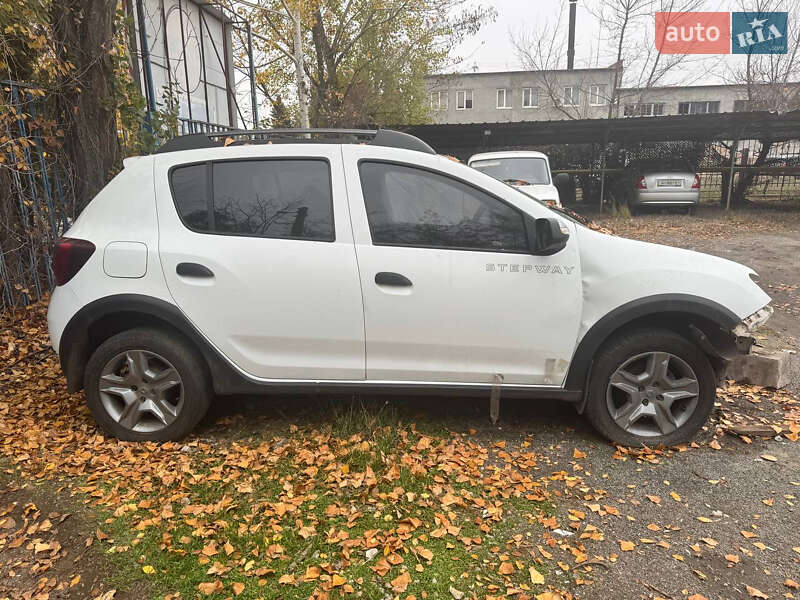 Renault Sandero StepWay 2020