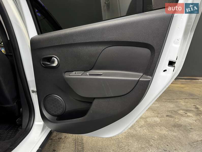 Хэтчбек Renault Sandero StepWay 2020 в Киеве