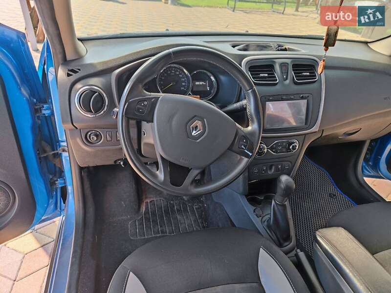 Хетчбек Renault Sandero StepWay 2016 в Києві фото 4 Хетчбек Renault Sandero StepWay 2016 в Києві