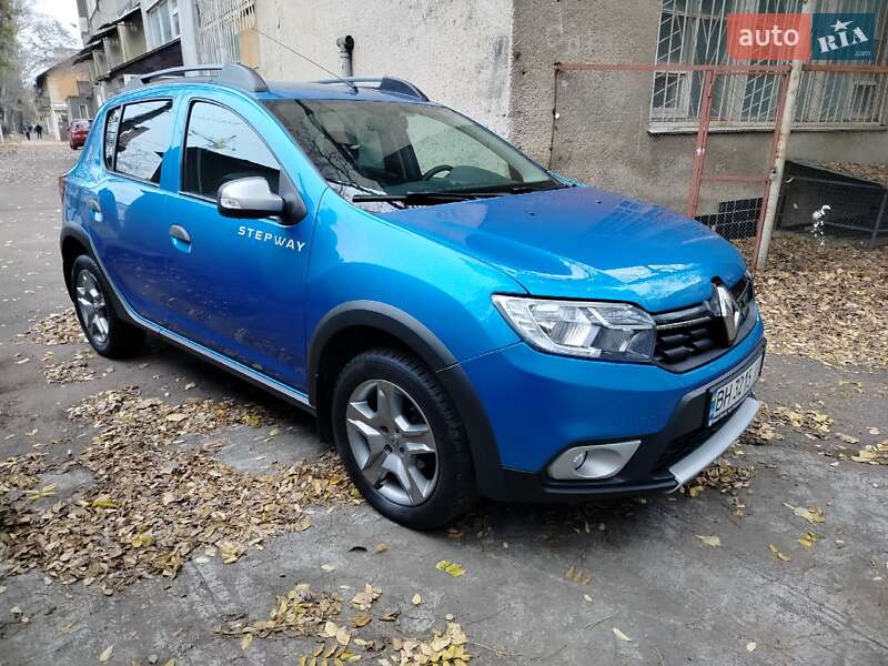 Хэтчбек Renault Sandero StepWay 2018 в Одессе
