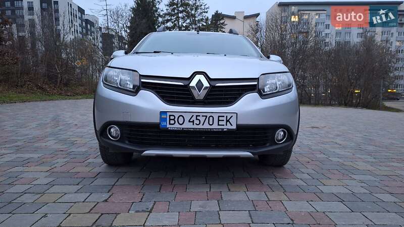 Хэтчбек Renault Sandero StepWay 2016 в Тернополе фото 10 Хэтчбек Renault Sandero StepWay 2016 в Тернополе