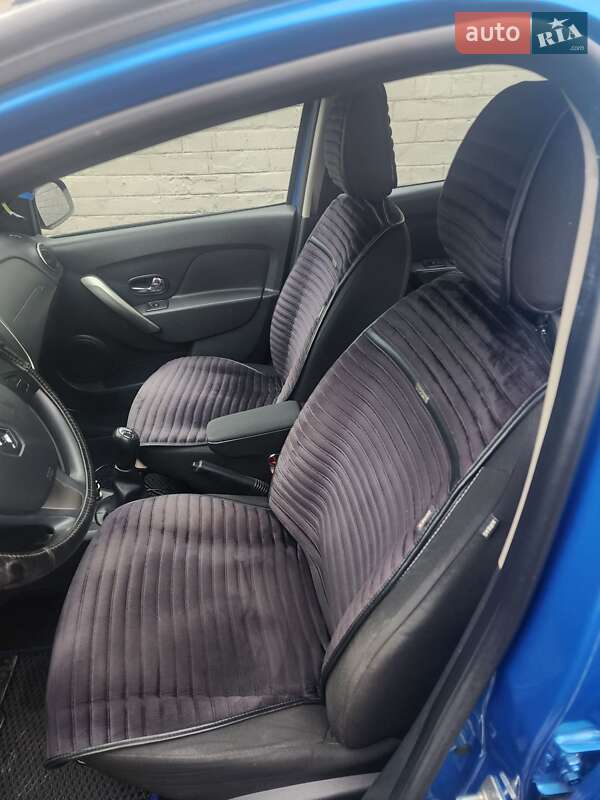 Позашляховик / Кросовер Renault Sandero StepWay 2015 в Харкові фото 6 Позашляховик / Кросовер Renault Sandero StepWay 2015 в Харкові