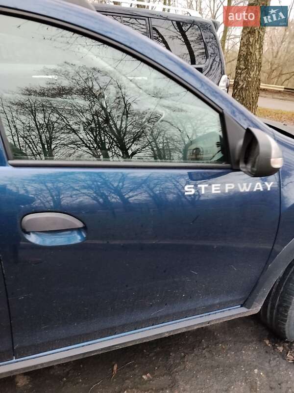 Хетчбек Renault Sandero StepWay 2019 в Житомирі