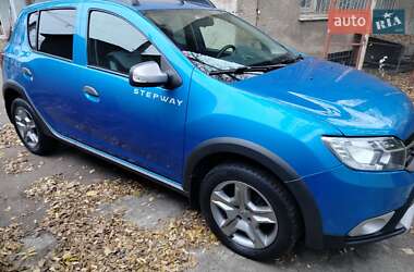 Хэтчбек Renault Sandero StepWay 2018 в Одессе