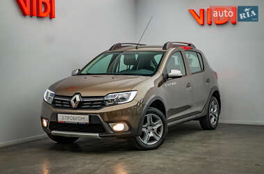 Хэтчбек Renault Sandero StepWay 2019 в Киеве