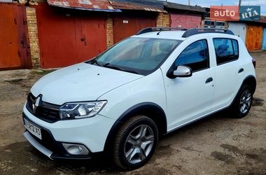 Хэтчбек Renault Sandero StepWay 2019 в Киеве
