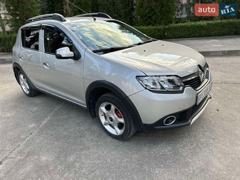 Позашляховик / Кросовер Renault Sandero StepWay 2013 в Нетішині