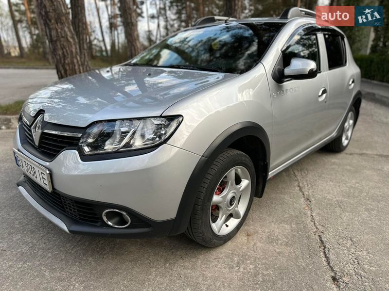 Позашляховик / Кросовер Renault Sandero StepWay 2013 в Нетішині