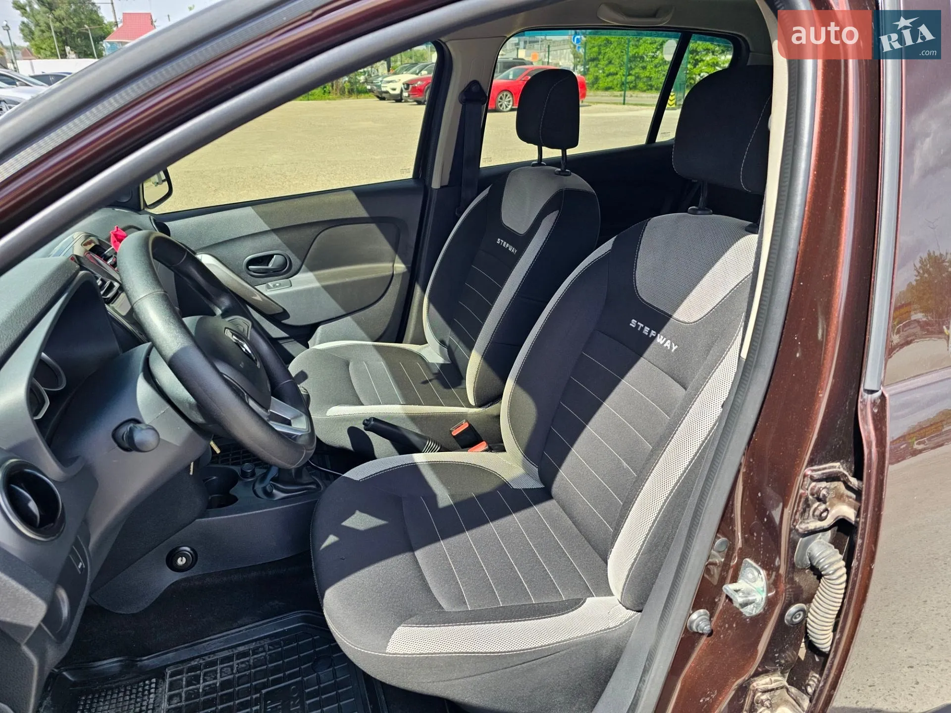 2017 Renault Sandero - мініатюра 24