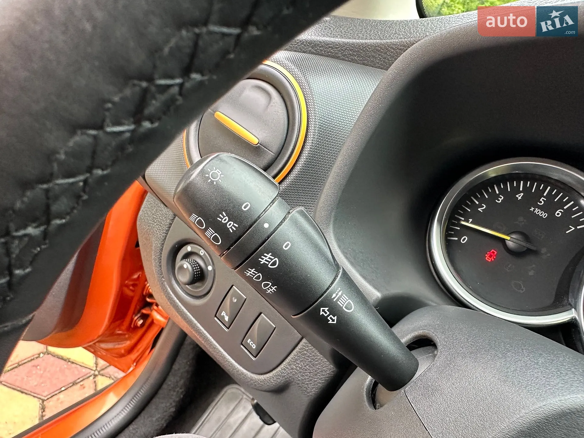 2017 Renault Sandero - мініатюра 87