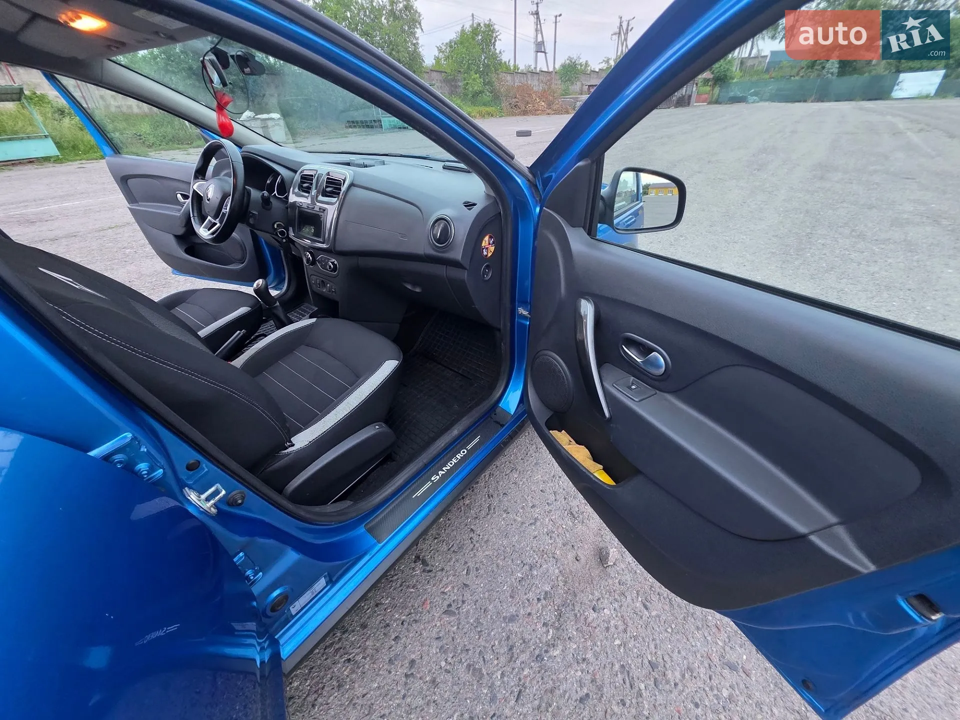 2019 Renault Sandero - мініатюра 17