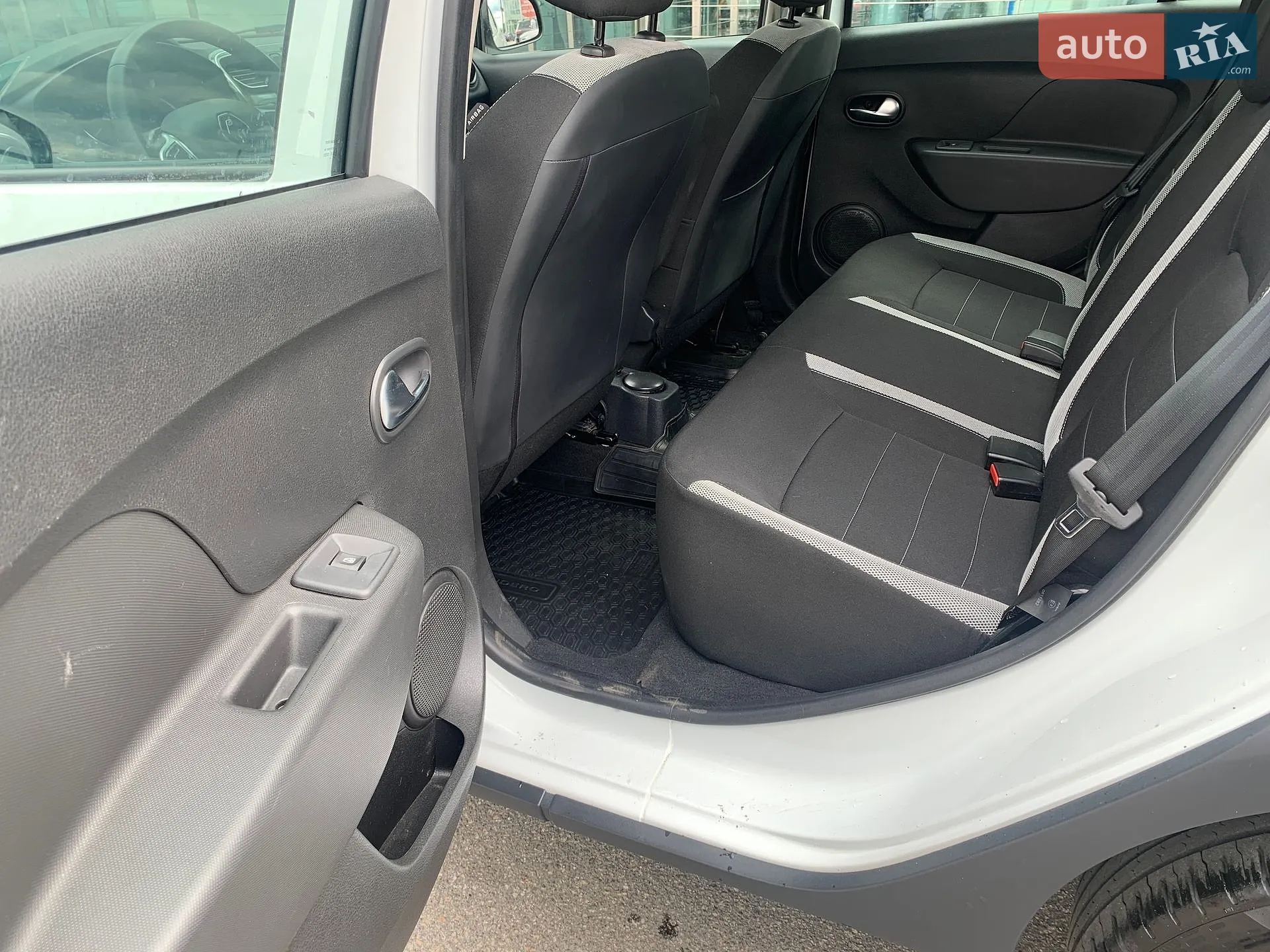 2021 Renault Sandero - мініатюра 17