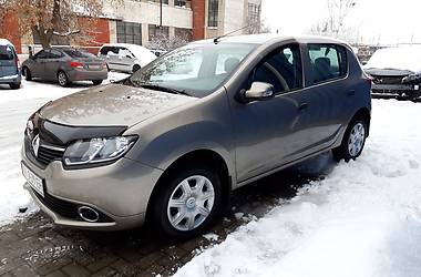 Хэтчбек Renault Sandero 2013 в Сумах