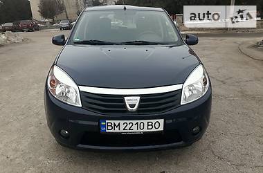 Хэтчбек Renault Sandero 2010 в Сумах