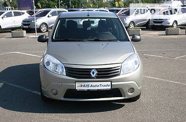 Хэтчбек Renault Sandero 2010 в Киеве